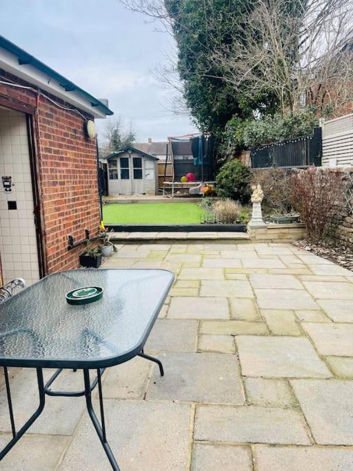 3Bedroom Beautiful Cottage Cheshunt Exteriör bild